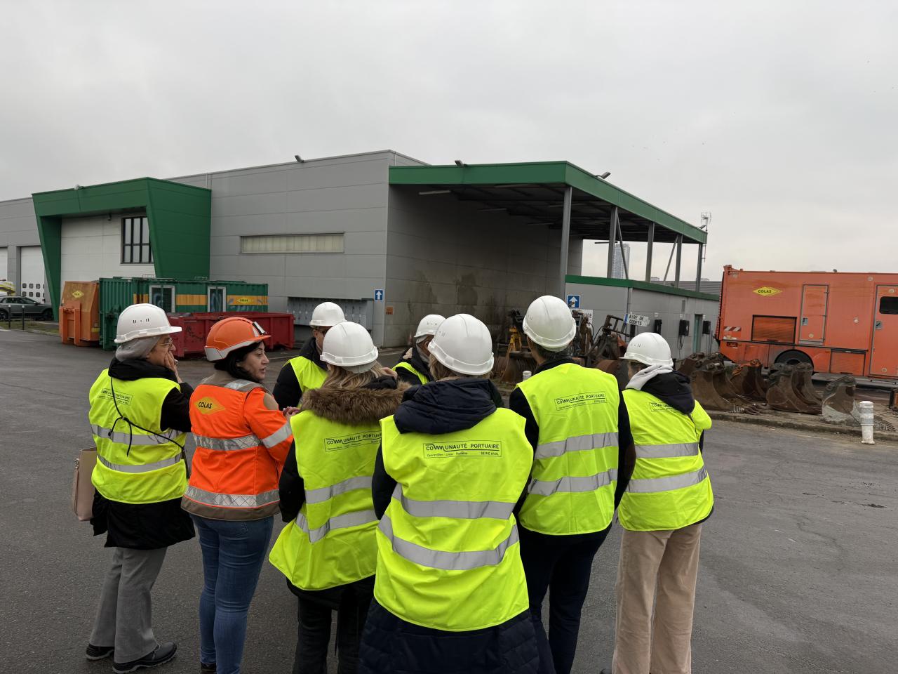 Visite du port de Gennevilliers pour les chefs d'tablissements scolaires